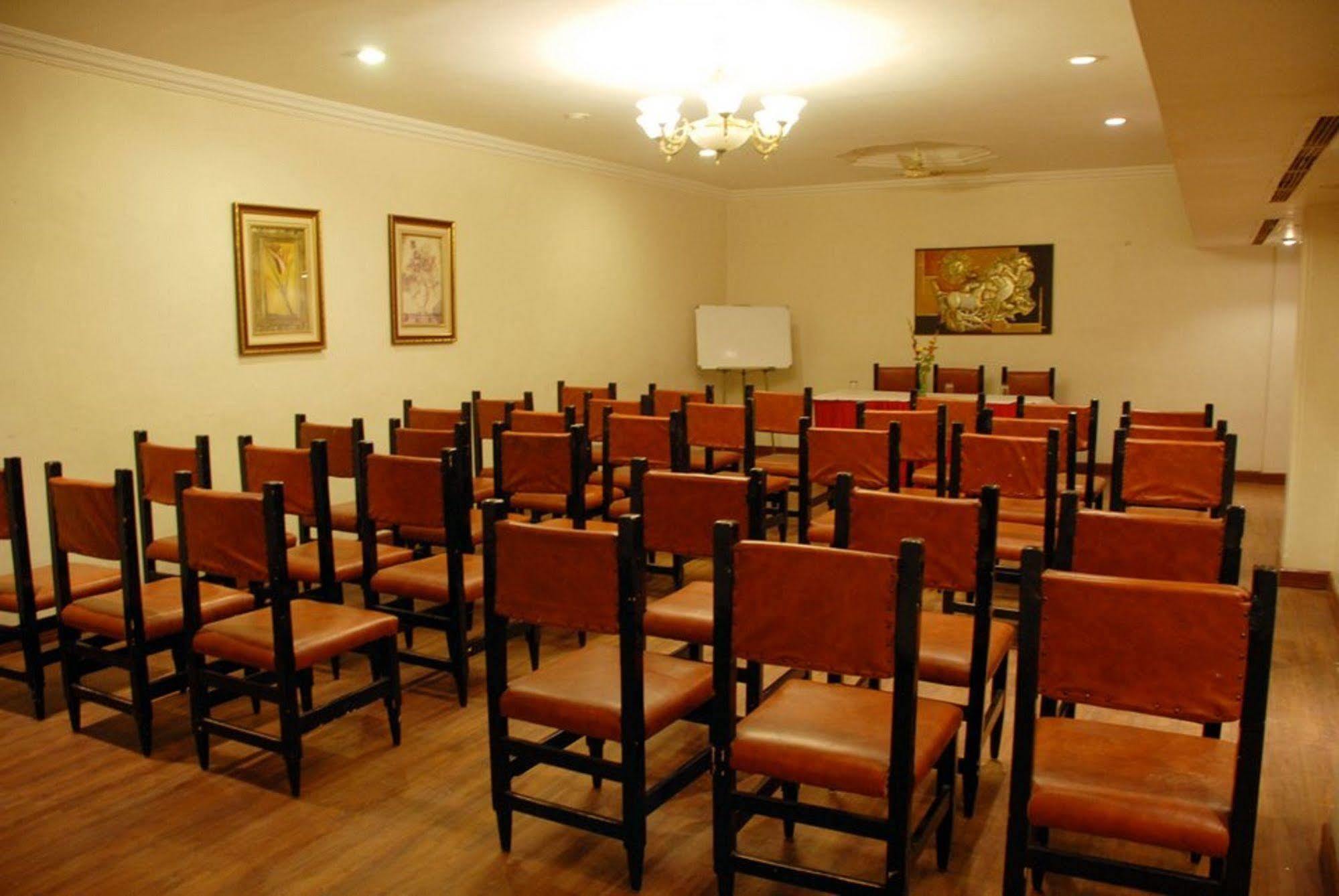 Amarpreet, Chhatrapati Sambhajinagar - Am Hotel Kollection Aurangabad  Eksteriør bilde